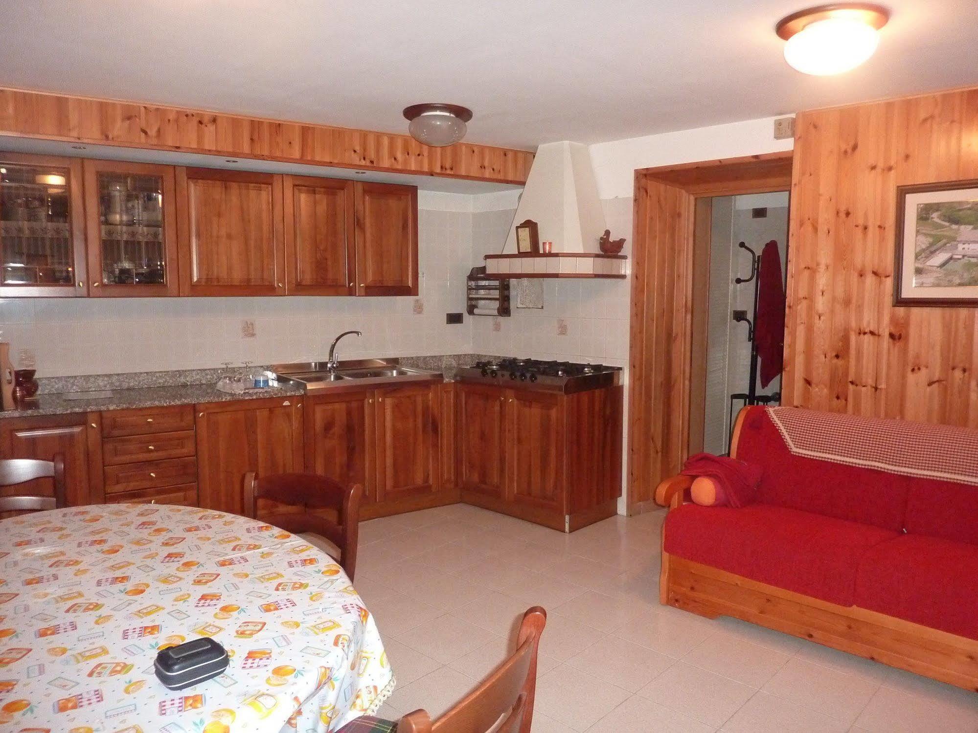 La Vieille Meison De Pappa Bed & Breakfast Sarre