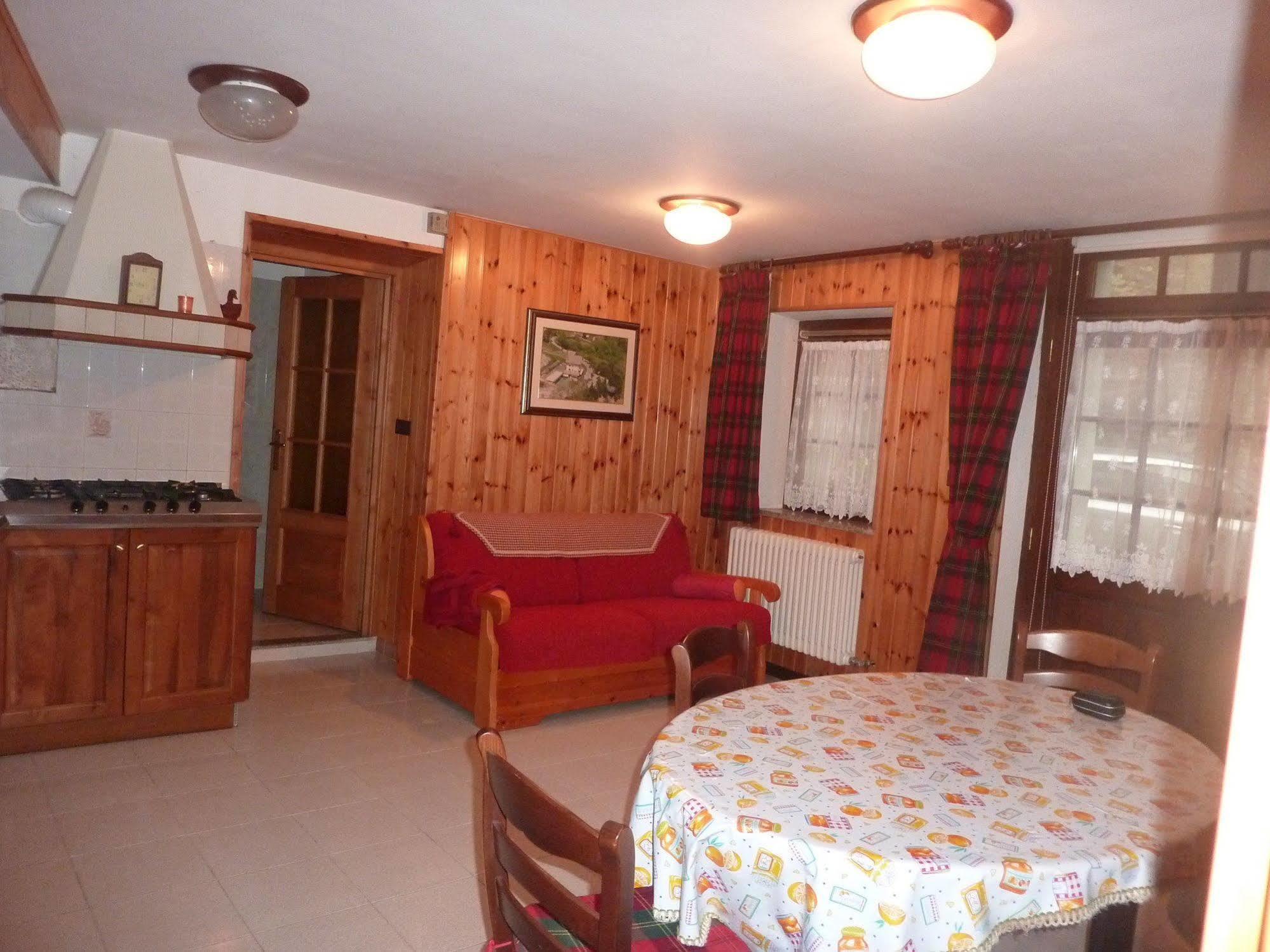 Bed & Breakfast La Vieille Meison De Pappa *